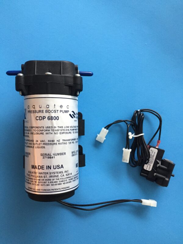 Aquatec 6800 Series Booster Pump 6840-2J03-B221 + Switch